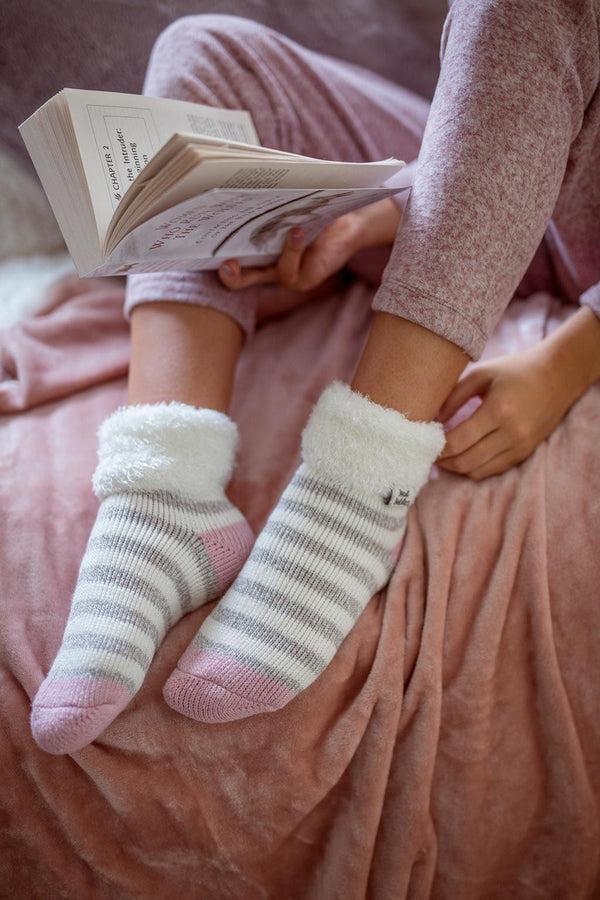 Heat Holders Women's Feather Cuff Sleep Socks Cream/Light Grey