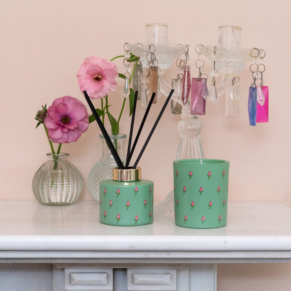 Heathcote & Ivory Home Fragrance Light Green Memory Lane Glass Candle 180g