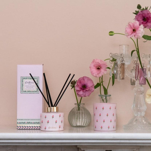 Heathcote & Ivory Home Fragrance Pink Coming Up Roses Glass Candle 180g