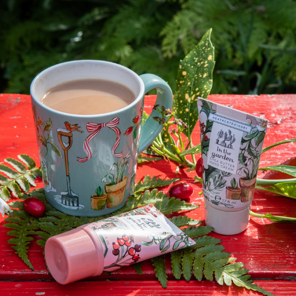 Heathcote & Ivory In The Garden Tea Break Hand Essentials