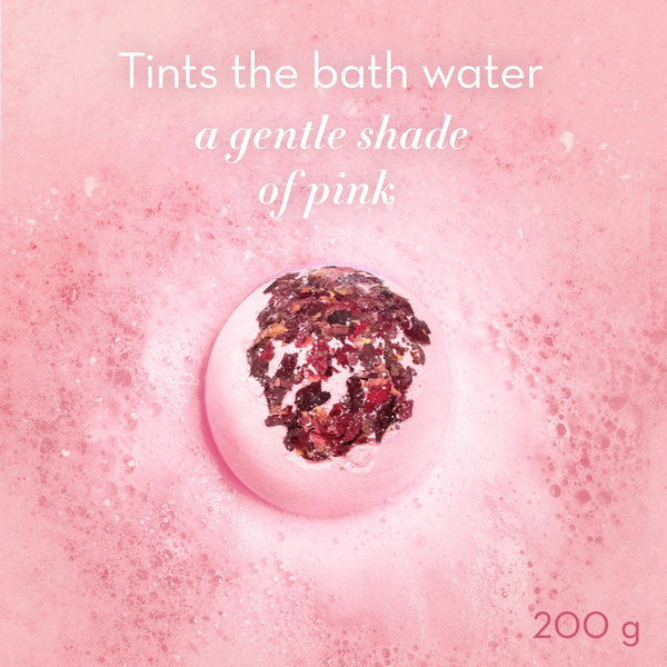 Heathcote & Ivory The Modern Homemaker Rose Petal Bath Bomb 200g