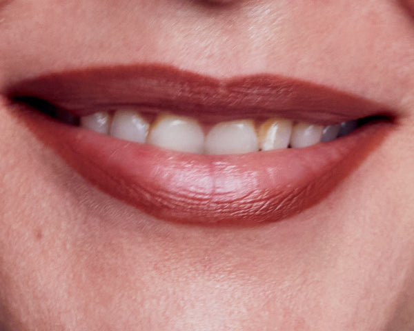 Heaven Scent Fara Homidi Smudge & Contour Lip Pencil – Riche