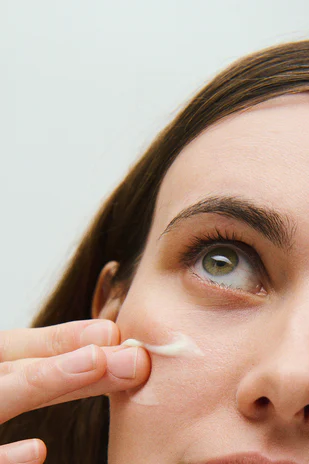 Heaven Scent HONEY Double A Vitamin Serum