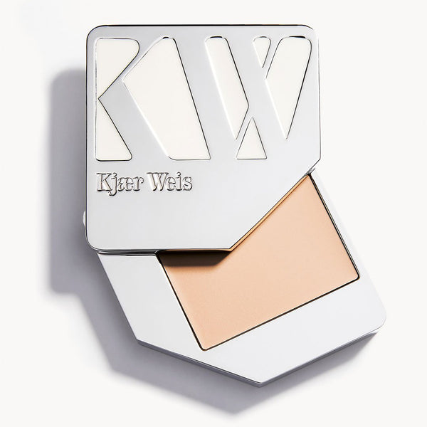 Heaven Scent Kjær Weis KW Cream Foundation
