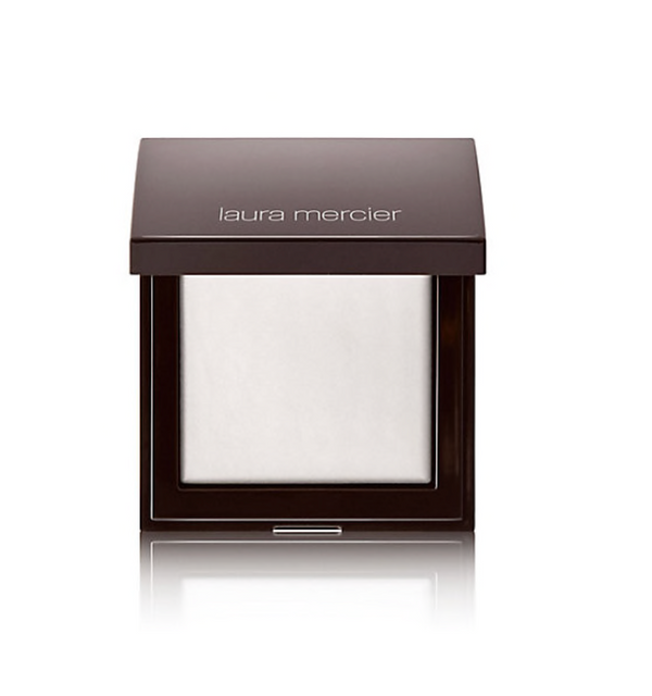 heaven scent Laura Mercier Secret Blurring Powder 2 Medium Deep