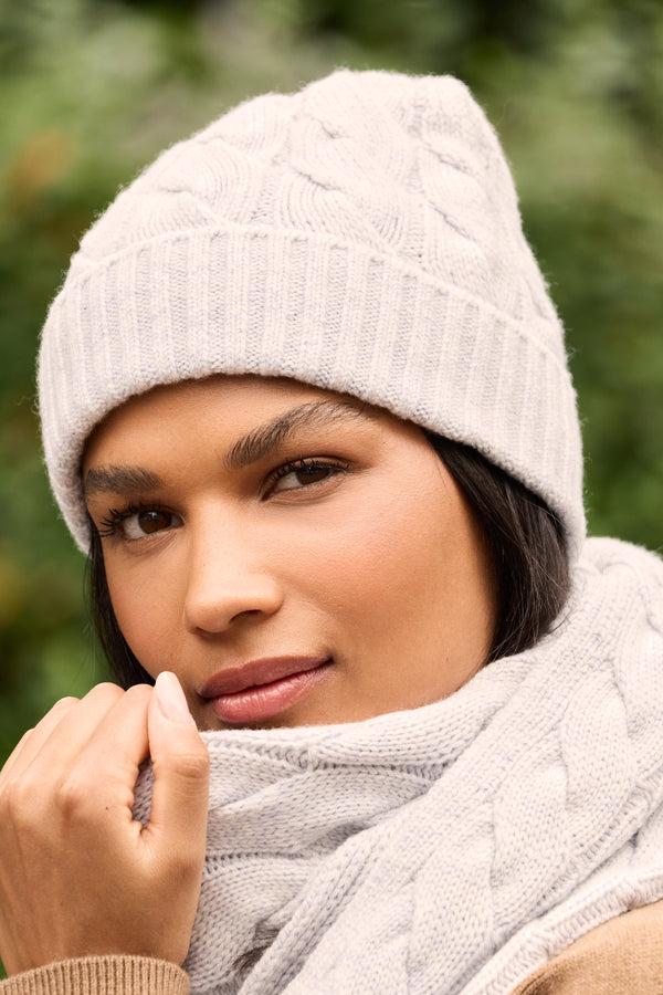 heidi klein Grey Vail Cable Knit Beanie