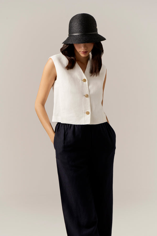 Helen Kaminski Besa 6 Hat Cloche Charcoal/Black