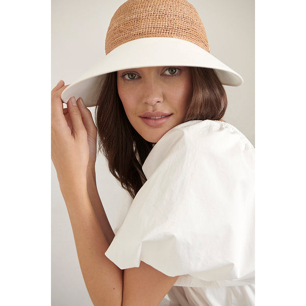 Helen Kaminski Blaise Hat Visor Nougat/Off White