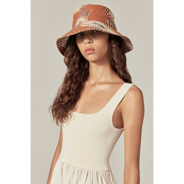 Helen Kaminski HK X Bábbarra Sky Hat Hat Bucket Amber