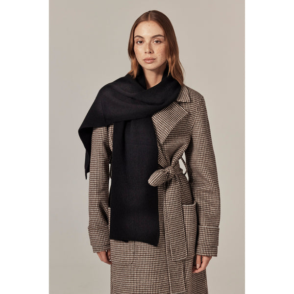 Helen Kaminski Reese Cashmere Scarf Knitwear Scarf Black
