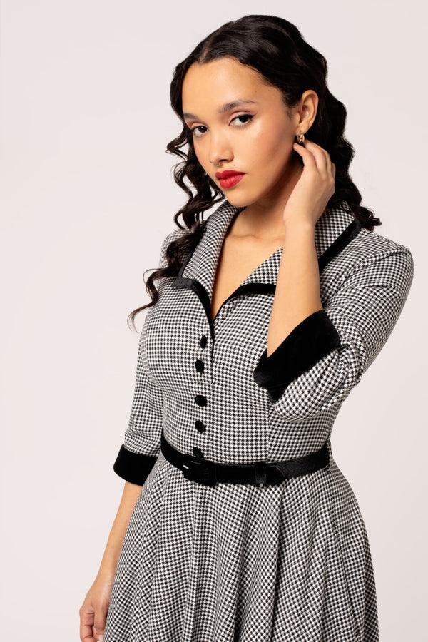 Hell Bunny Teddy Knee Dress Black/White