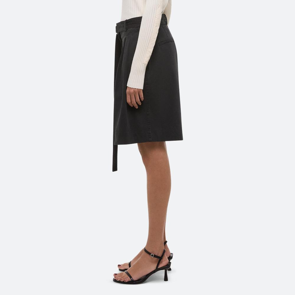 Helmut Lang Wide Pleated Shorts Black