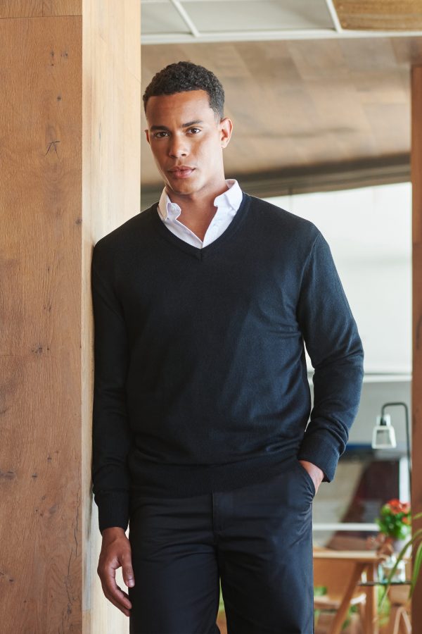 henbury H760 MEN’S CASHMERE TOUCH ACRYLIC V-NECK JUMPER