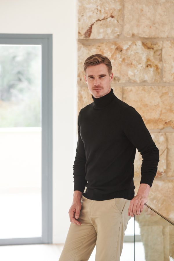 henbury H727 MEN’S ROLL-NECK JUMPER