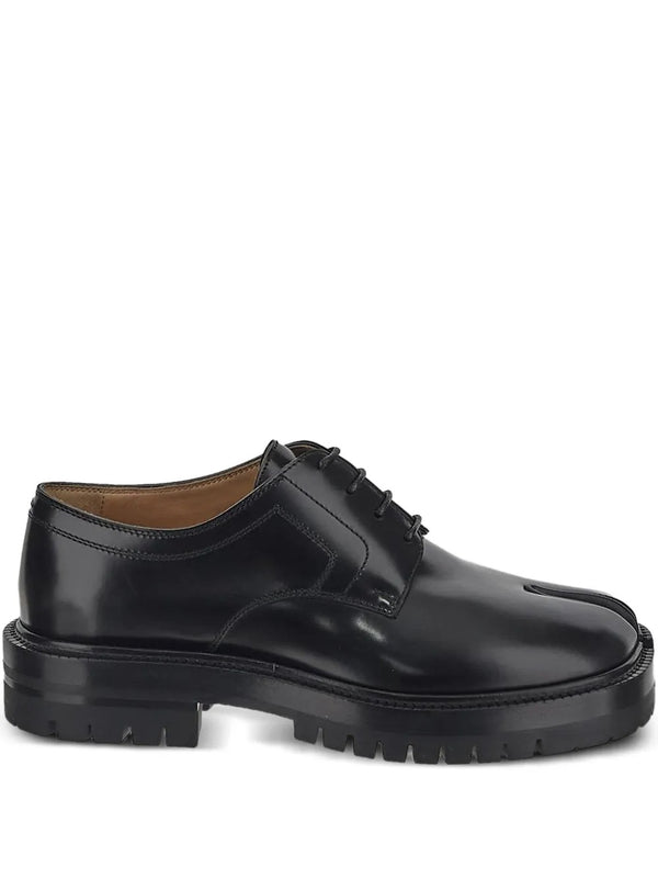 henrik vibskov AW25 Womens Tabi County Lace Up - Patent Black