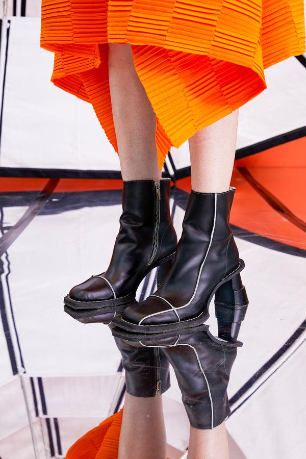 Henrik Vibskov Elle Driver Heel - Black