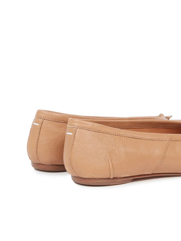 Henrik Vibskov Female Tabi Ballerina - Nude