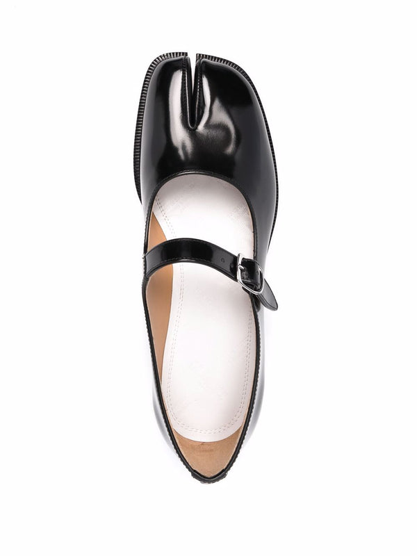 Henrik Vibskov Mary Jane Tabi - Black Patent Leather