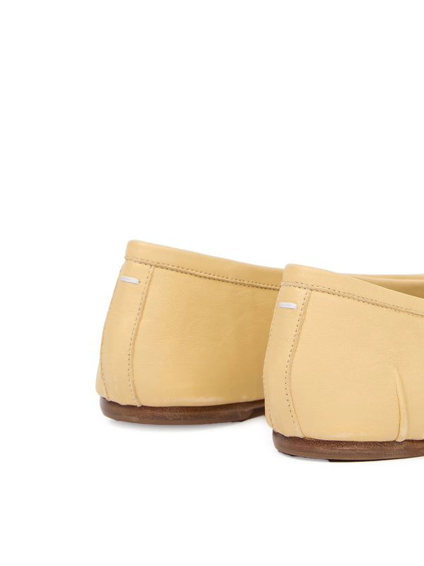 Henrik Vibskov Pleated Ballerina Tabi - Soft Yellow