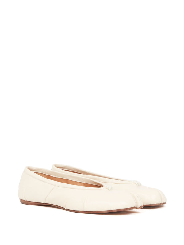 Henrik Vibskov Pleated Ballerina Tabi - White