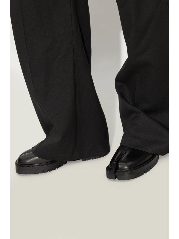 Henrik Vibskov Womens Tabi County Loafer - Black