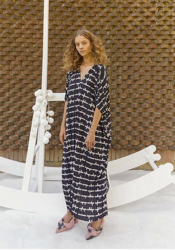 Henrik Vibskov Jelly Dress Plissé - Black And White Matches