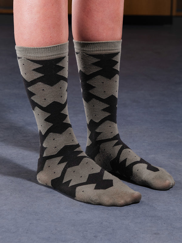 Henrik Vibskov Solitaire Socks Femme - Black Olive Solitaire Cross