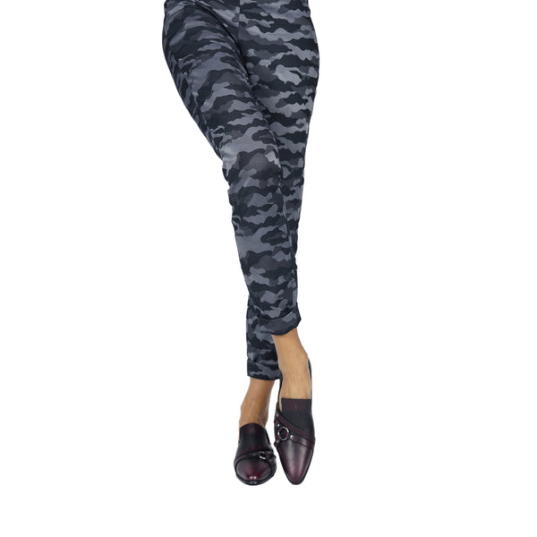 Henry Beguelin BUCKLE EMBELLISHED POINTED LOAFER Burgundy