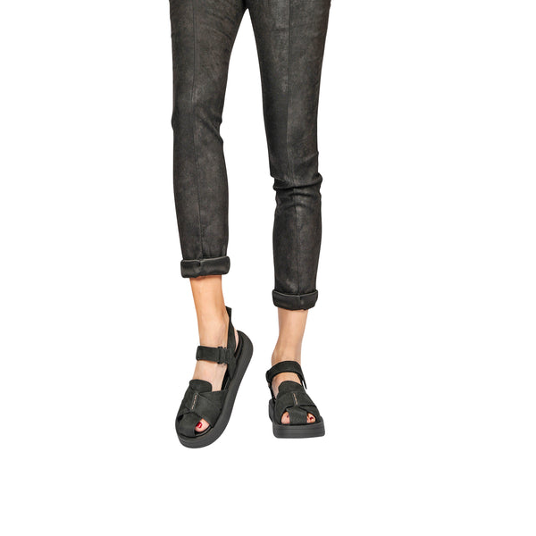 Henry Beguelin Sandal Grattato Black