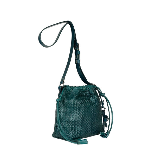 Henry Beguelin Ilizia S Intreccio Irregolare Petrolium