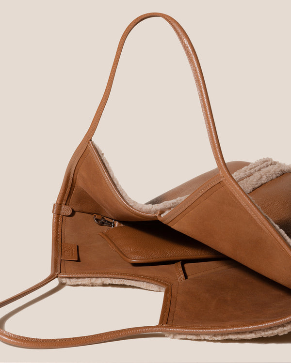 Hereu CALELLA CURLY SHEARLING TRIMS Tan