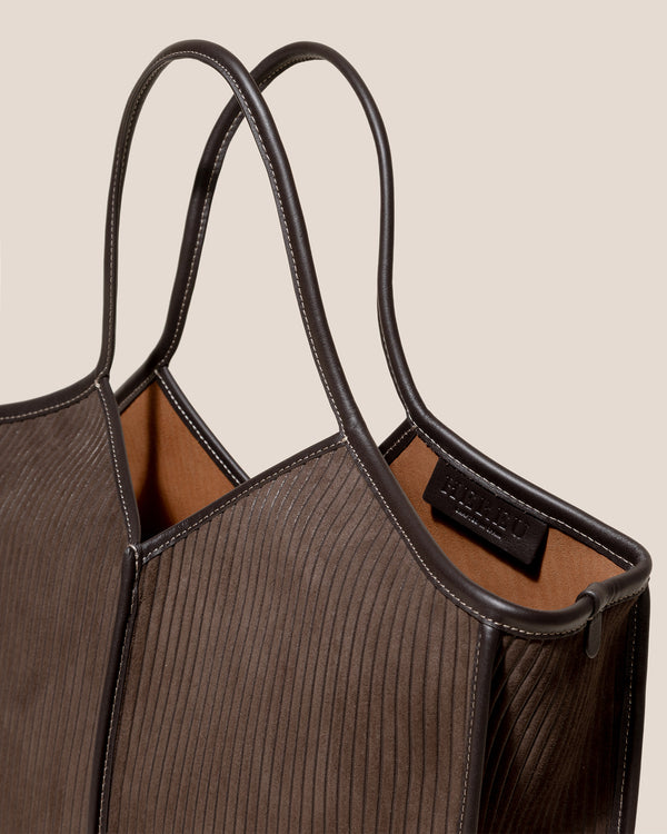 Hereu CALELLA SQUARED MEDIUM CORDUROY SUEDE Ebony