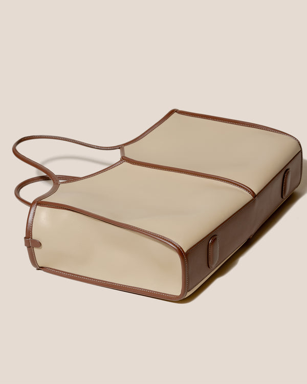 Hereu CALELLA SQUARED MEDIUM LEATHER Natural