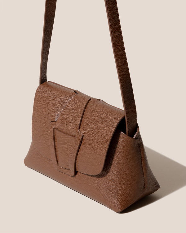 Hereu MABRA CROSSBODY GRAINY Camel