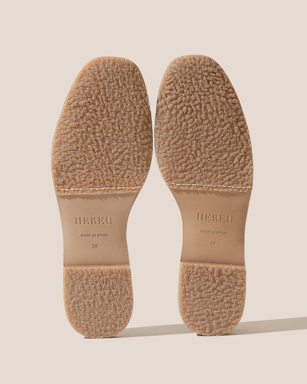 Hereu TURIA SUPPLE SHINY Black