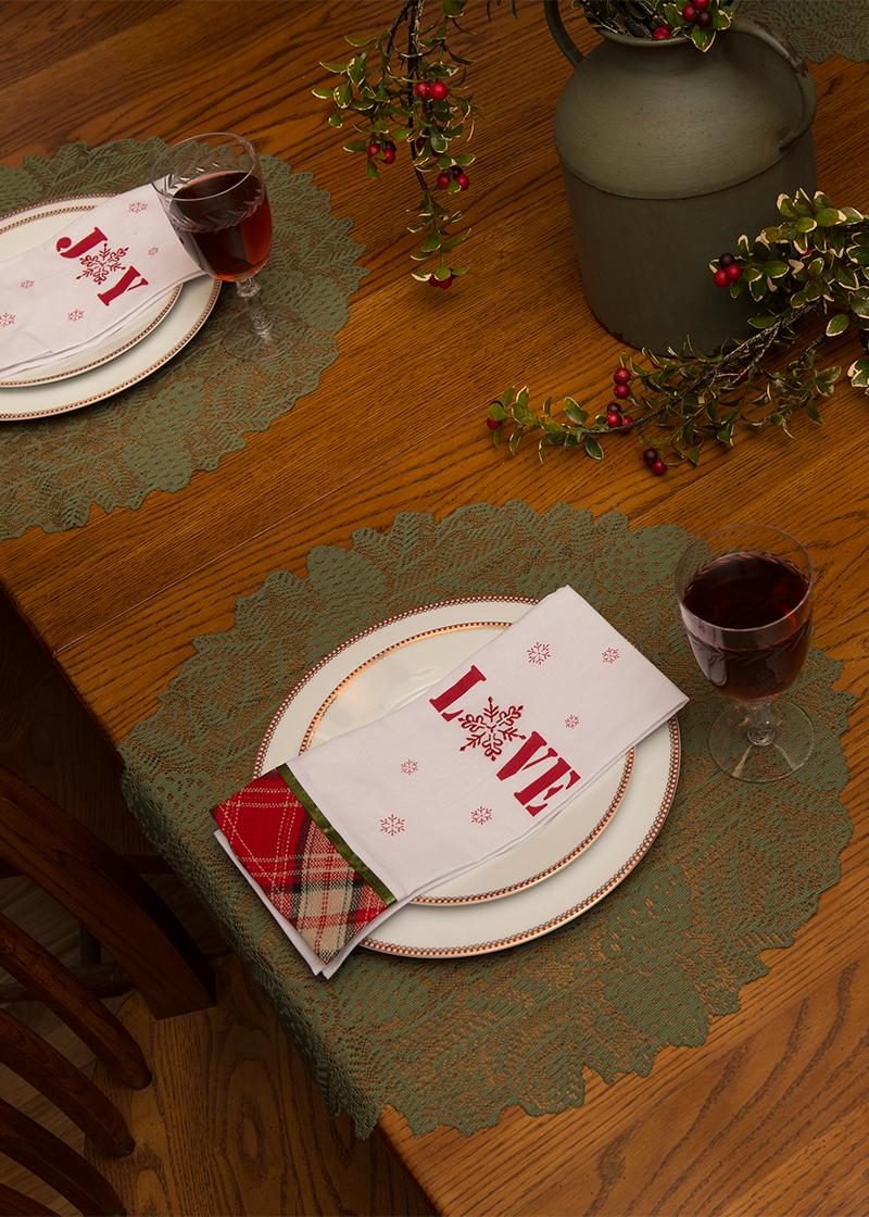 heritage lace Highland Pine 20" Doily/Charger (Set of 2)