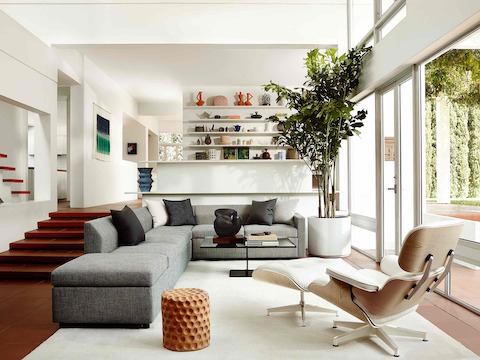 Herman Miller Eames Lounge Chair And Ottoman