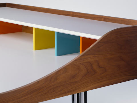 Herman Miller Nelson Swag Leg Desk And Tables