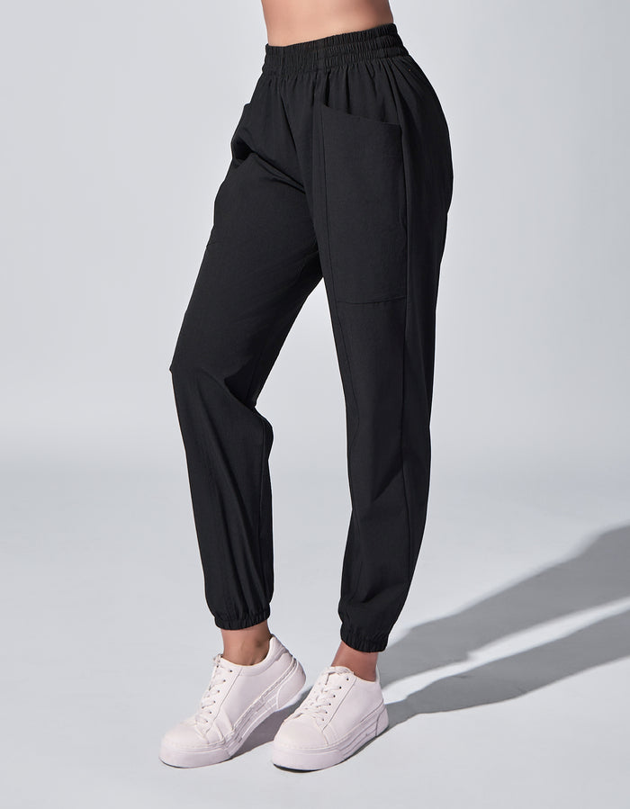 heroine sport Essential Jogger [Black]