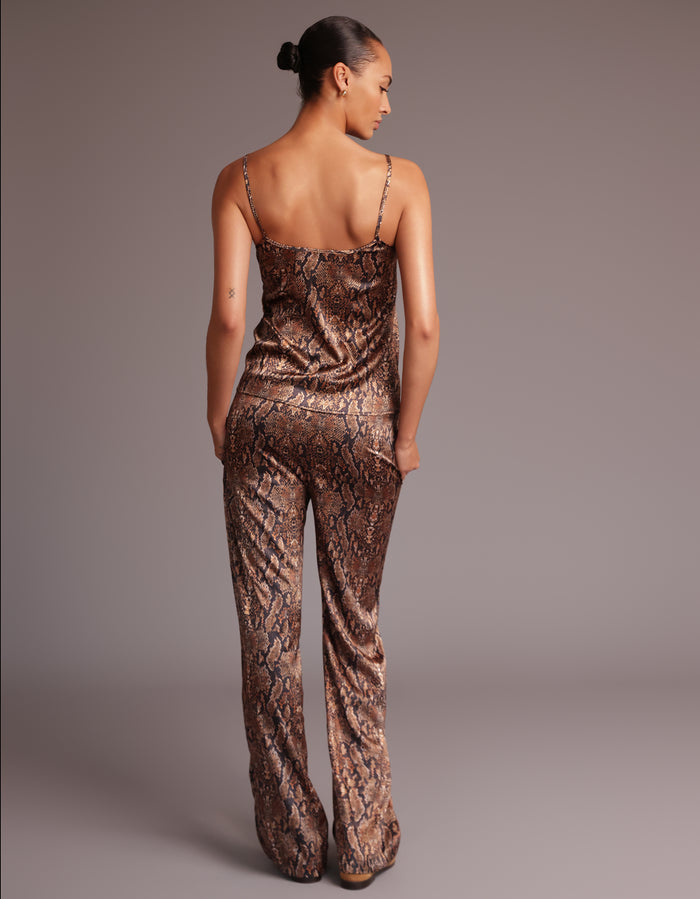 Heroine Sport Girlfriend Pants [Desert Python]