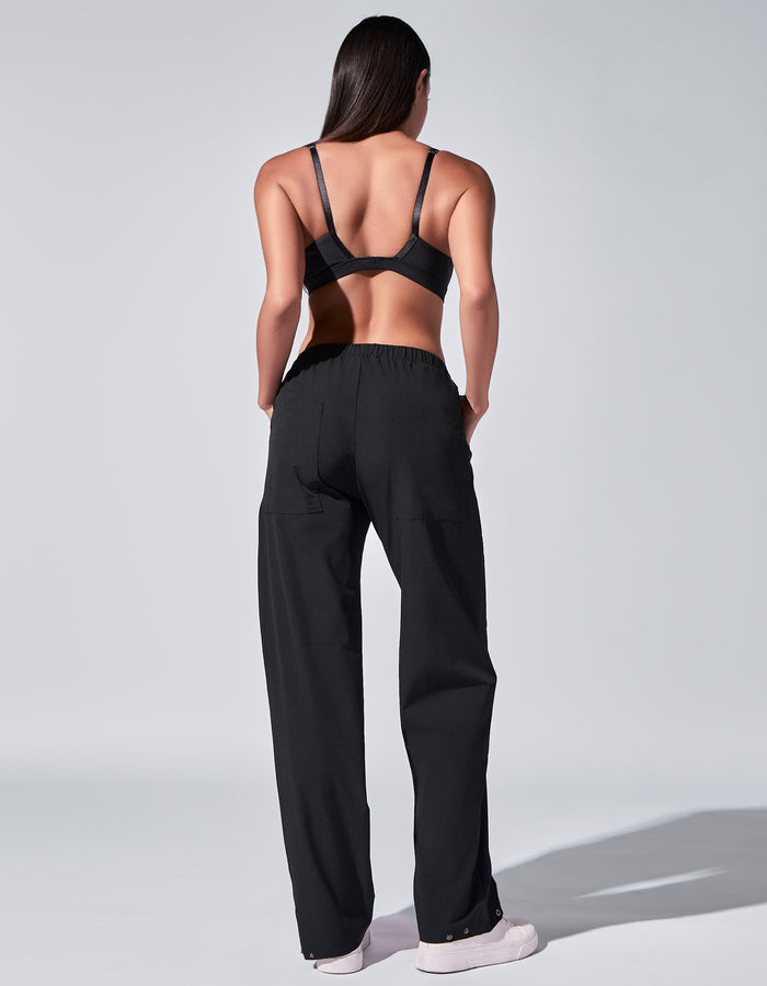 Heroine Sport Pani Jogger [ Black ]
