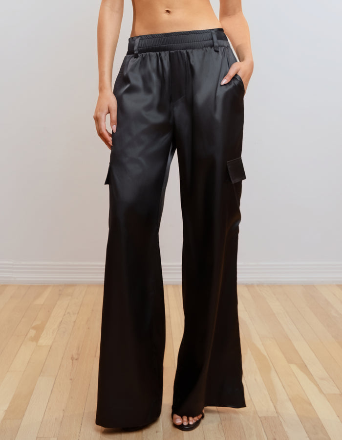 Heroine Sport SATIN CARGO PANTS [BLACK ]