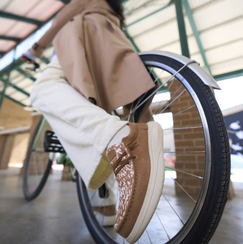 Hey Dude Wendy Comf Luxe Tan