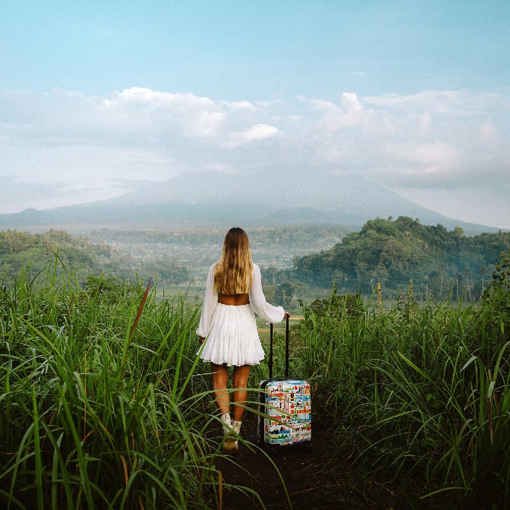 Heys Fernando By Heys - FVT - Canada II 30 Inch Luggage