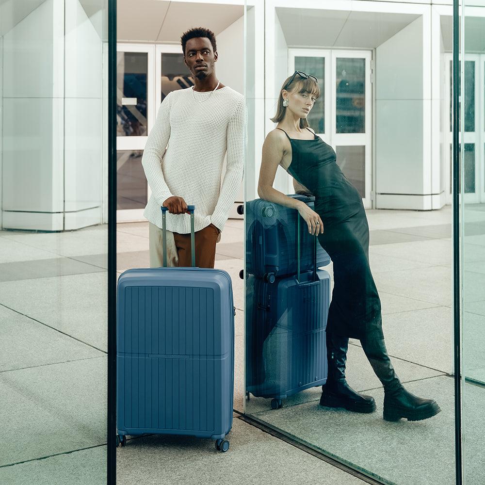 Heys Airlite 30 Inch Luggage