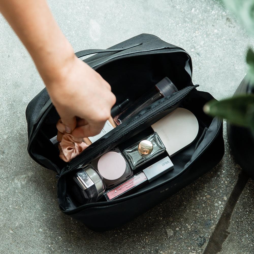 Heys Cosmetic Travel Bag