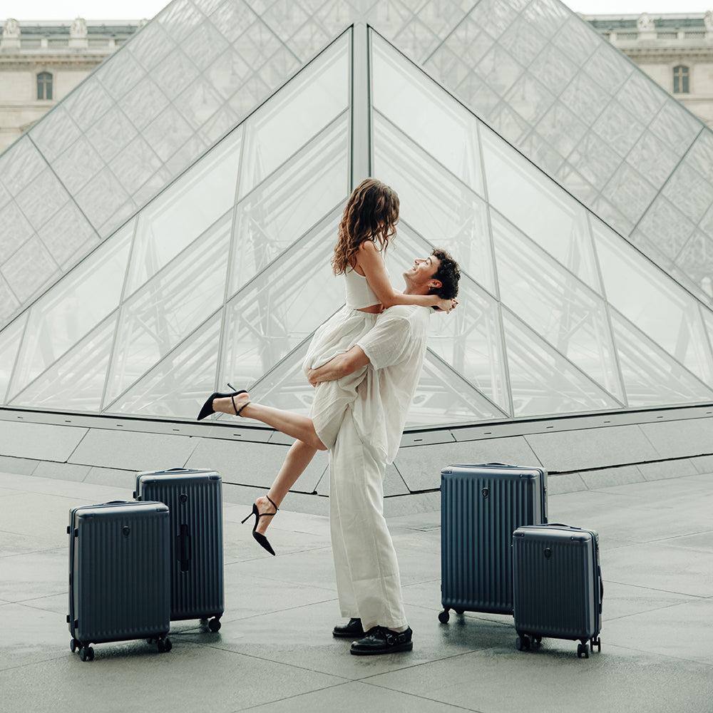 Heys Luxe 30 Inch Luggage