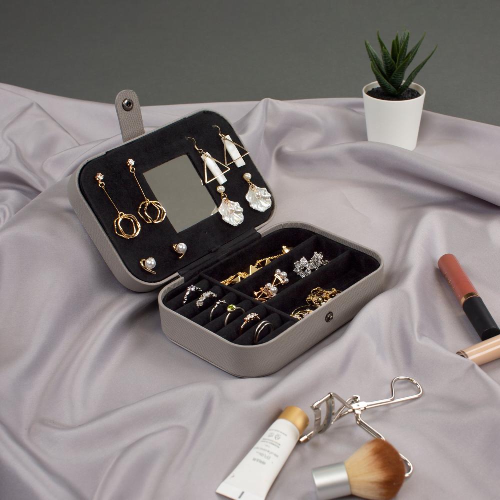 Heys Mini Jewelry Case