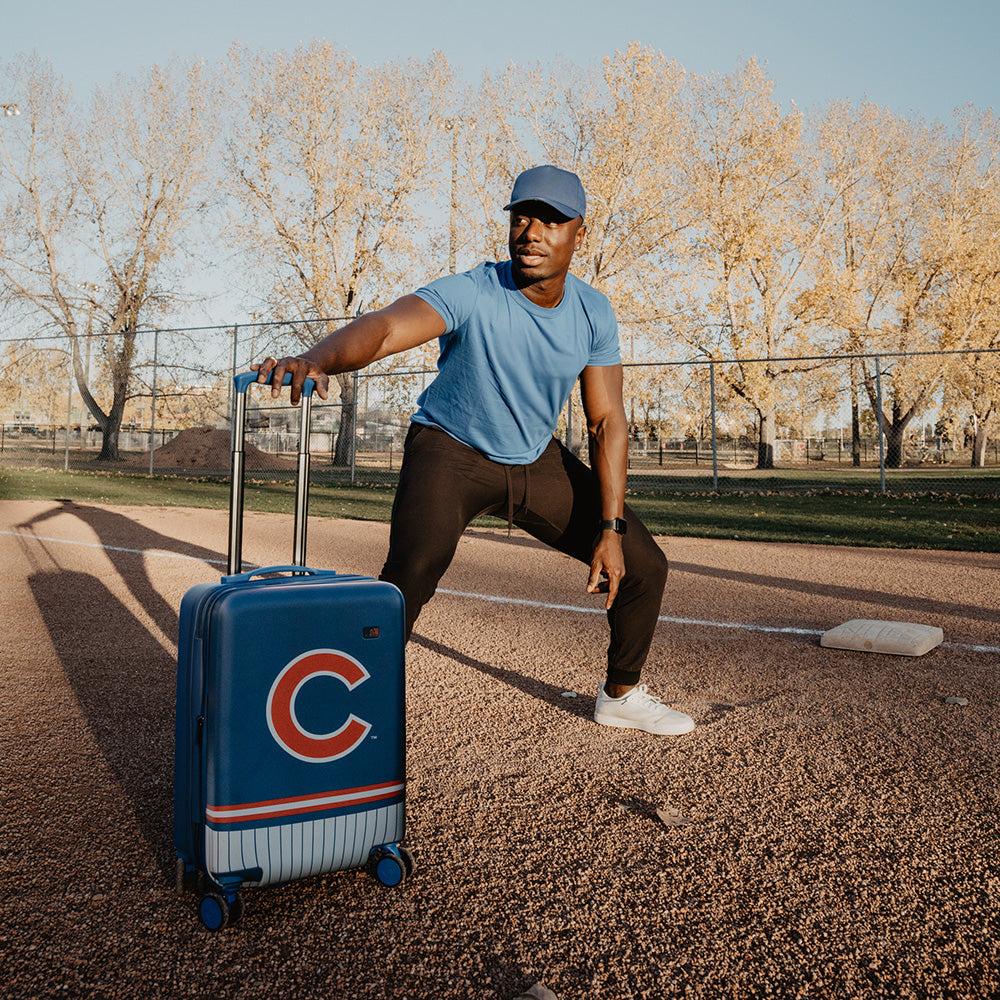 Heys MLB 21 Inch Luggage - Chicago Cubs
