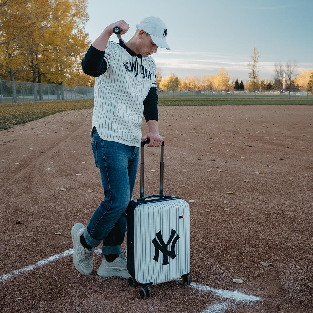 Heys MLB 21 Inch Luggage - New York Yankees